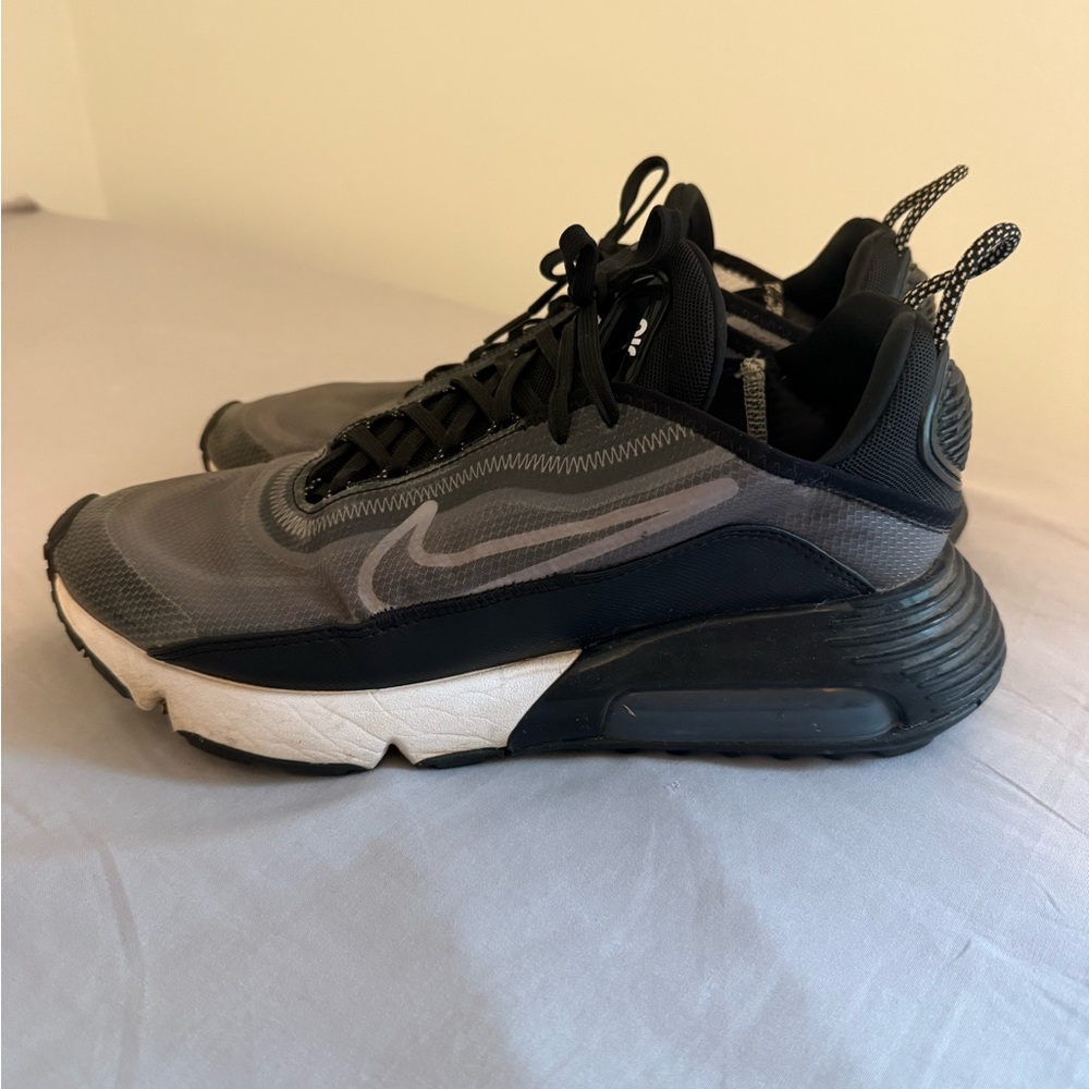 Nike AirMax 2090